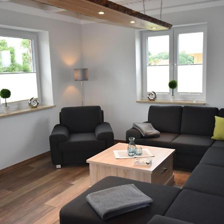 Cozy Holiday Home In Gross Schwansee With Sauna מראה חיצוני תמונה