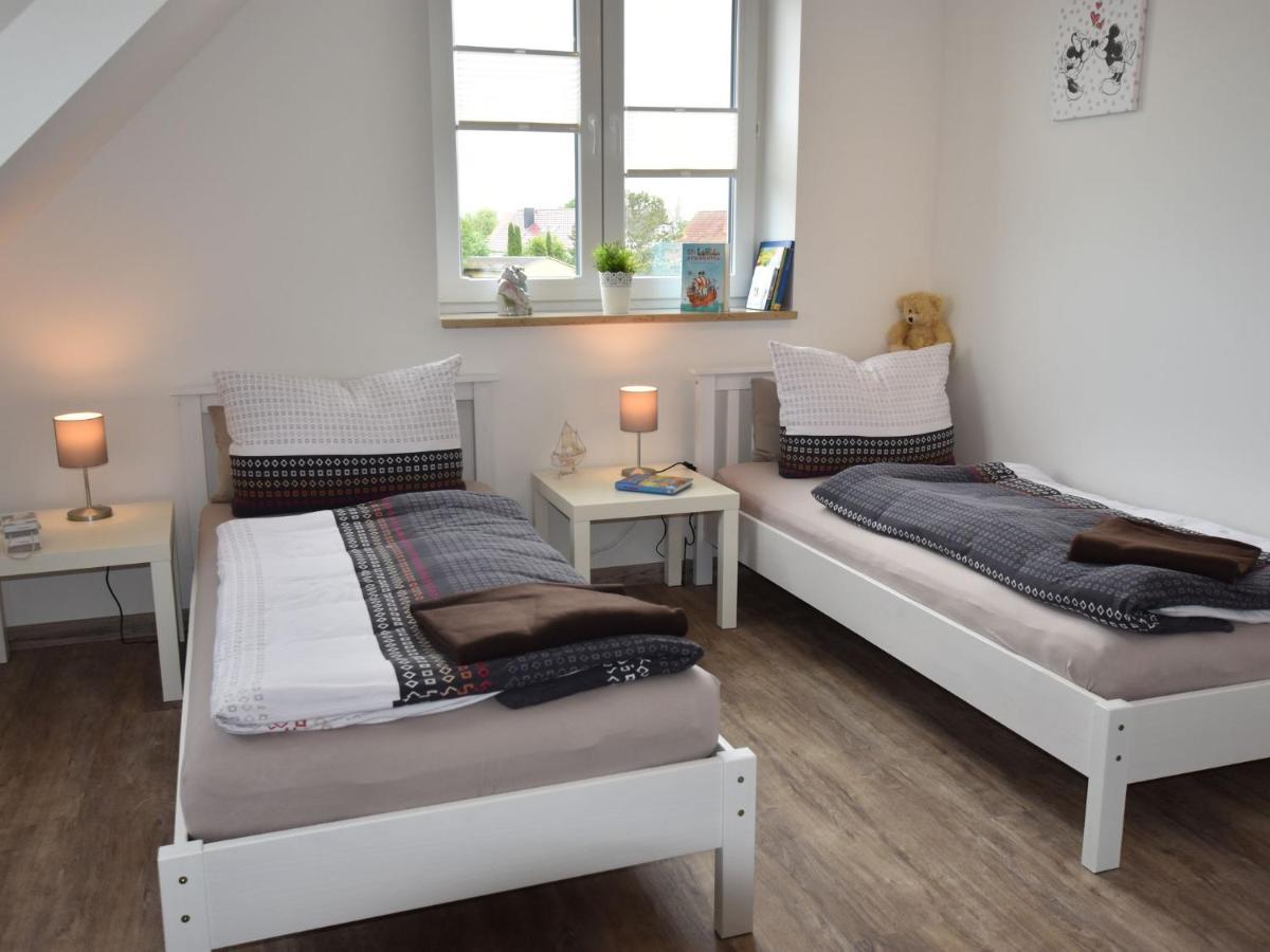 Cozy Holiday Home In Gross Schwansee With Sauna מראה חיצוני תמונה